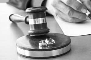 Loxahatchee Divorce Lawyer divorce attorney segment 300x199 1